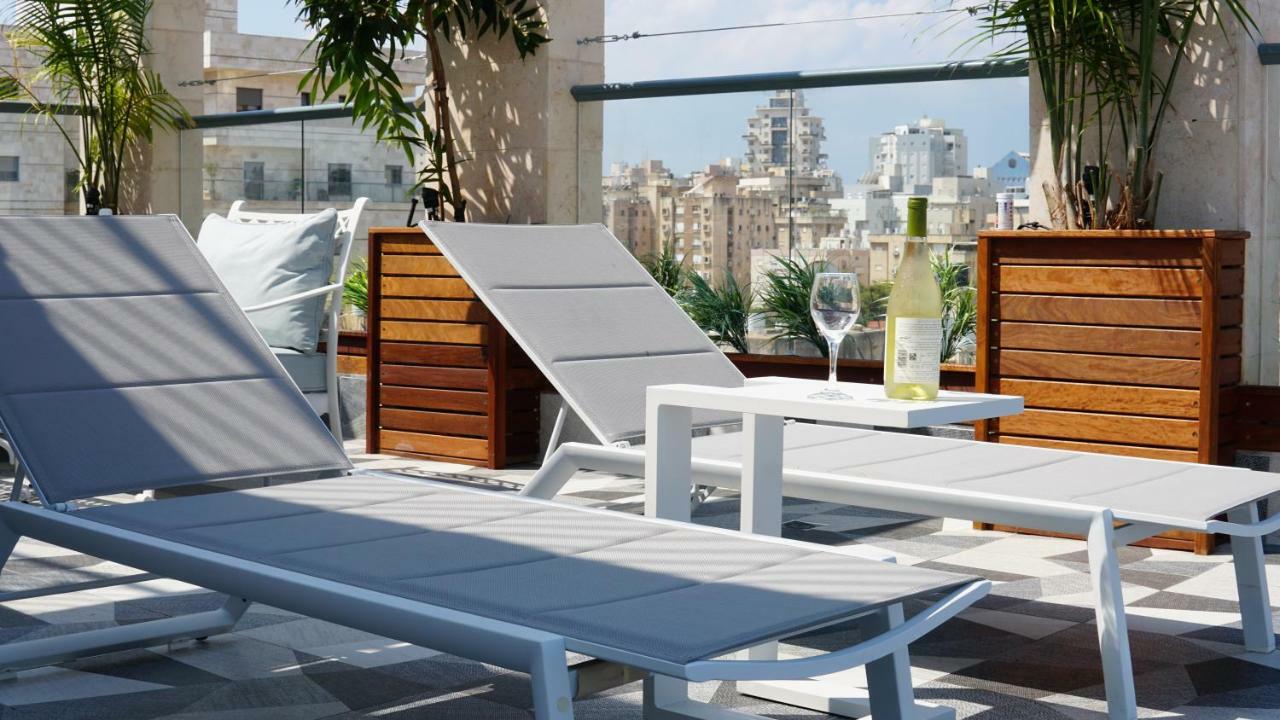 Luxury Rooftop Apartment In Netanya Exterior photo
